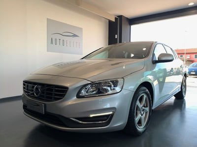 Volvo V60 D2 Dynamic Edition usata