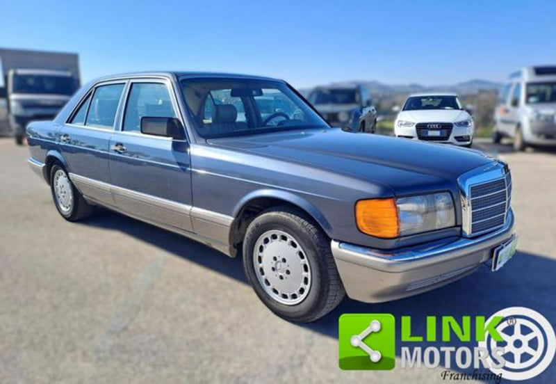 Mercedes-Benz 300 300 SEL cat