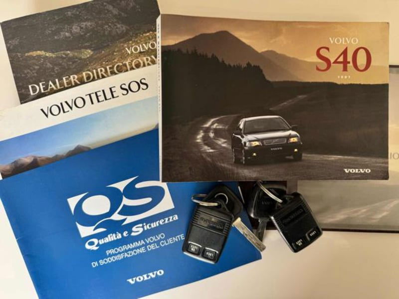 Volvo S40 2.0i 16V cat Kinetic