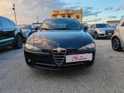 Alfa Romeo 147 1.6 16V TS (105) 5 porte Moving usata