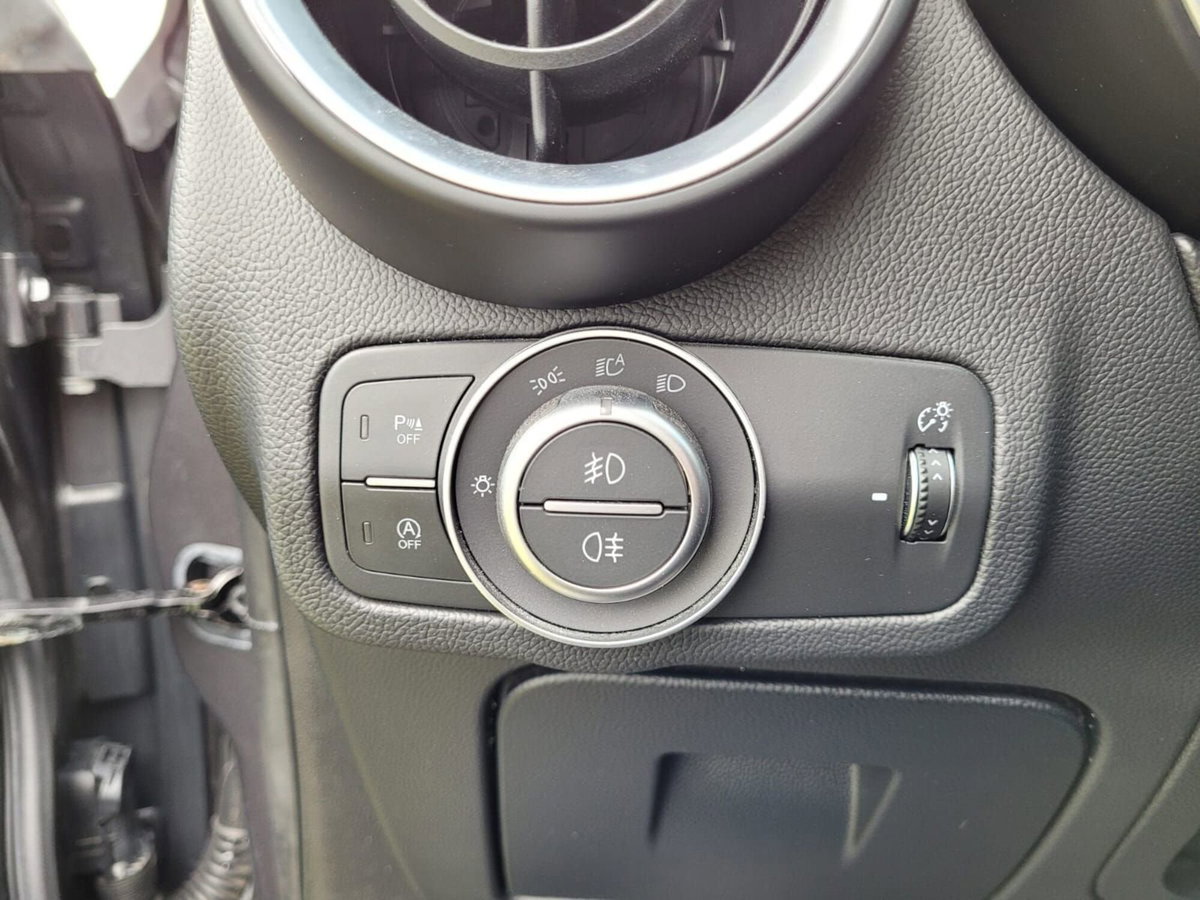 Alfa Romeo Stelvio Stelvio 2.2 Turbodiesel 180 CV AT8 RWD Business (17)