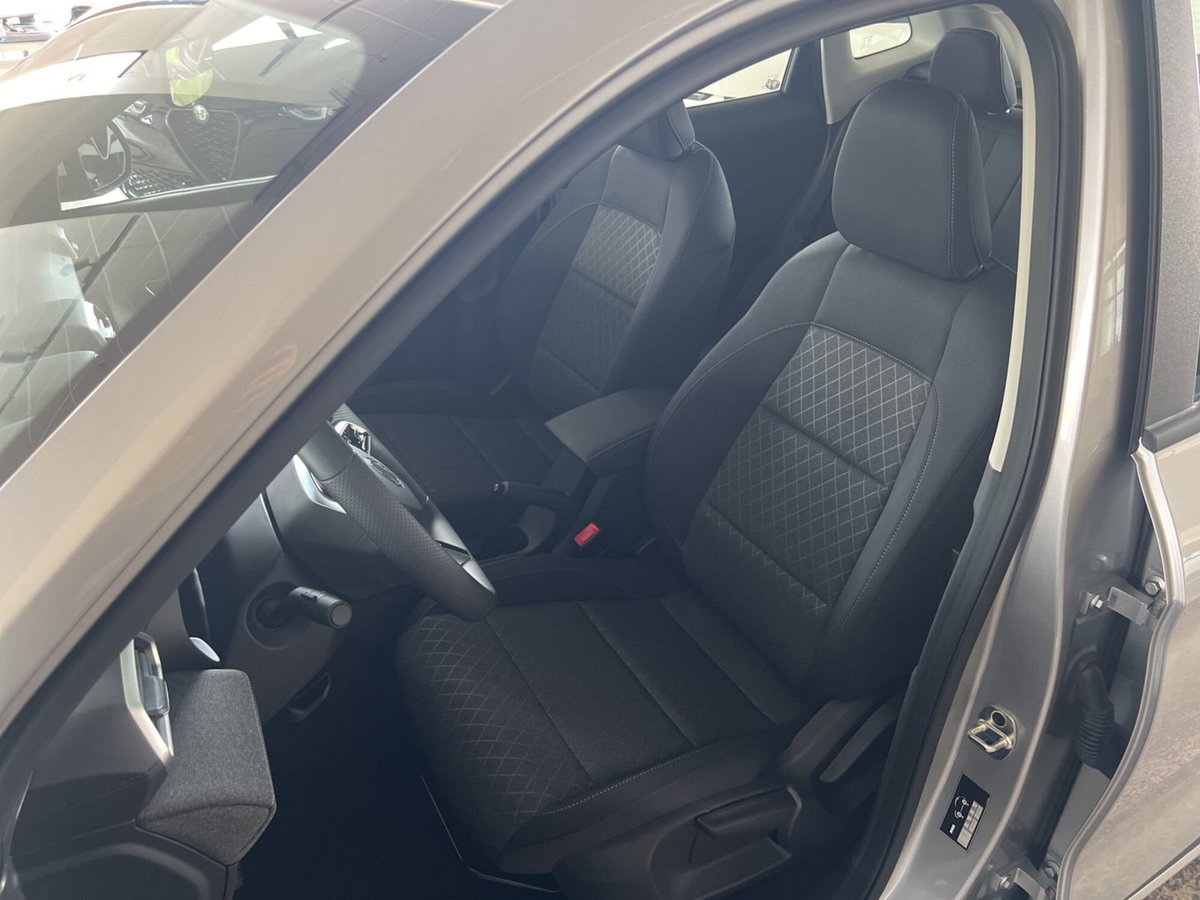 Mg ZS 1.5 hybrid+ Standard auto (3)