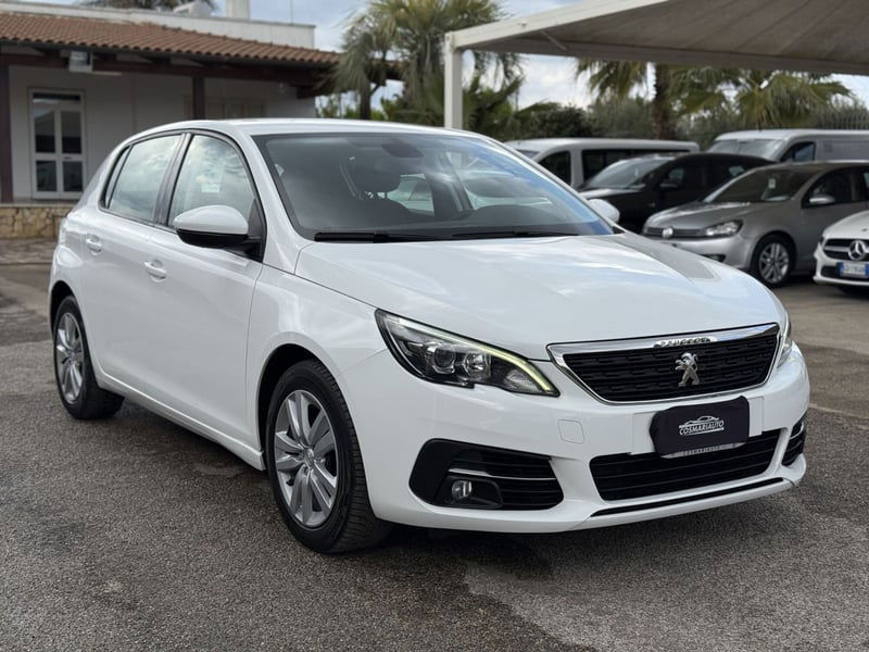 Peugeot 308 BlueHDi 130 S&S Business
