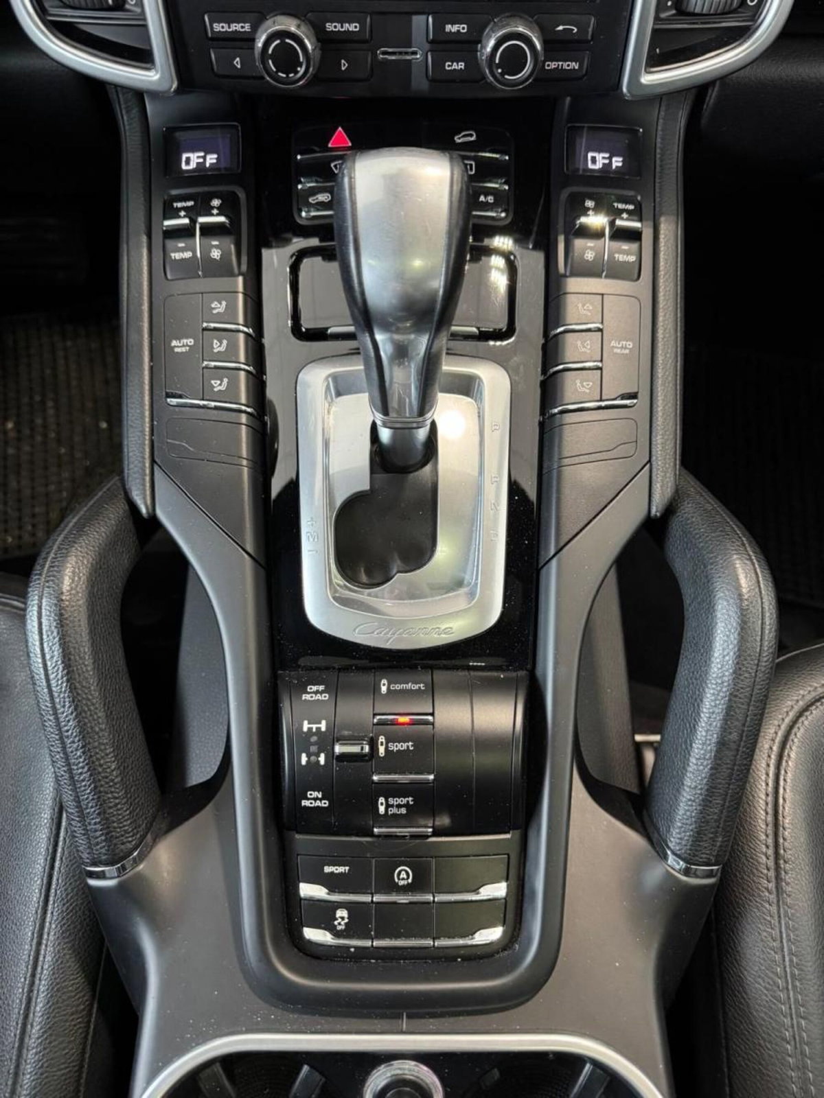 Porsche Cayenne 3.0 Diesel (16)