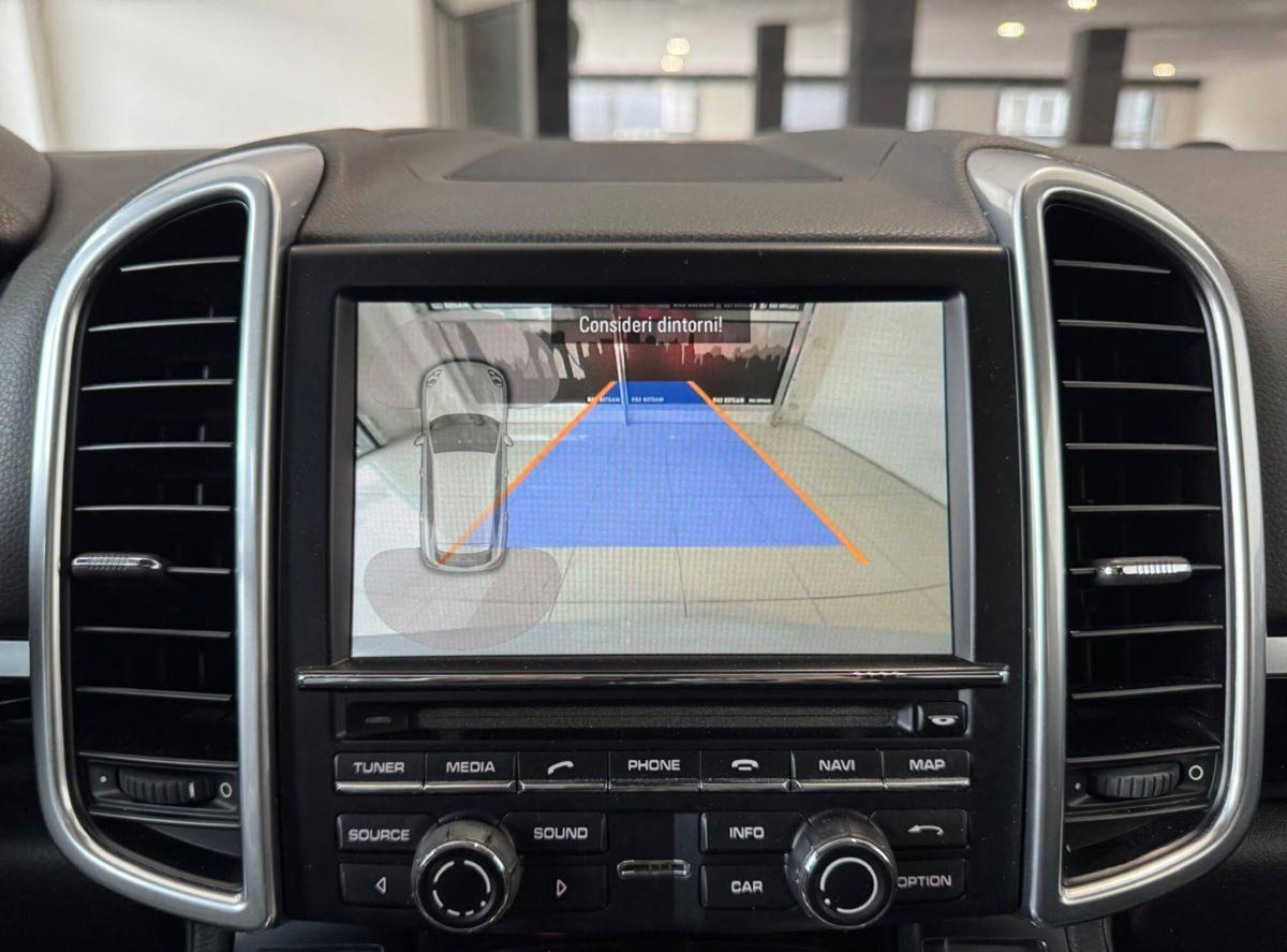 Porsche Cayenne 3.0 Diesel (17)