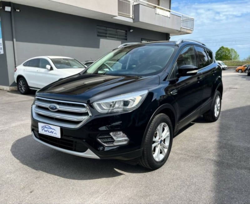 Ford Kuga 1.5 TDCI 120CV S&S 2WD Powershift ST-Line Business