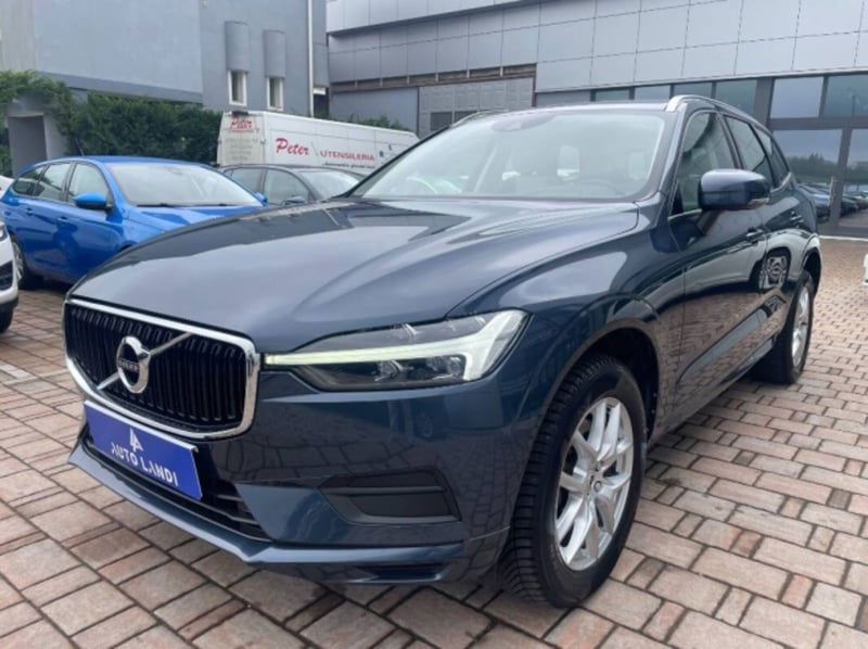 Volvo XC60 2.0 b4 Essential auto