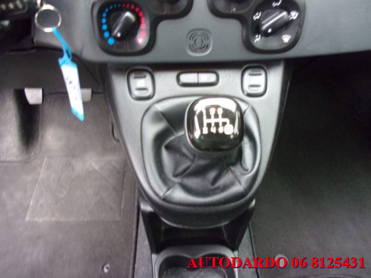 Fiat Panda 1.0 firefly hybrid s&s 70cv 5p.ti (14)