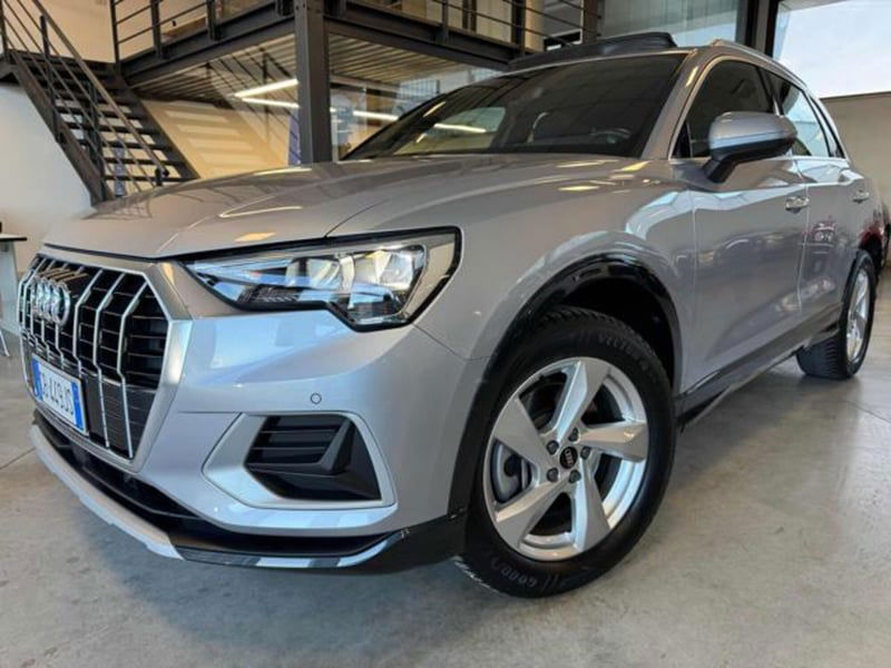 Audi Q3 40 TDI quattro S tronic Business Advanced