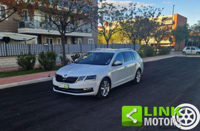 Skoda Octavia Station Wagon 1.5 G-TEC DSG Wagon Style usata