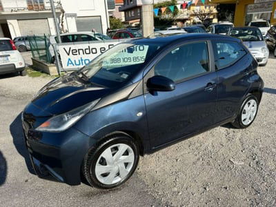 Toyota Aygo 1.0 VVT-i 69 CV 5 porte x-clusiv  usata