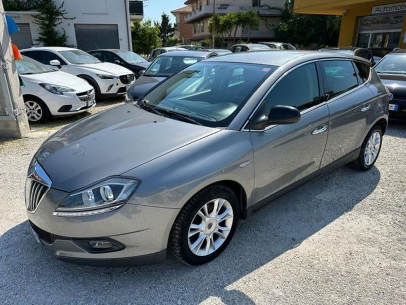 Lancia Delta 1.6 MJT DPF Argento