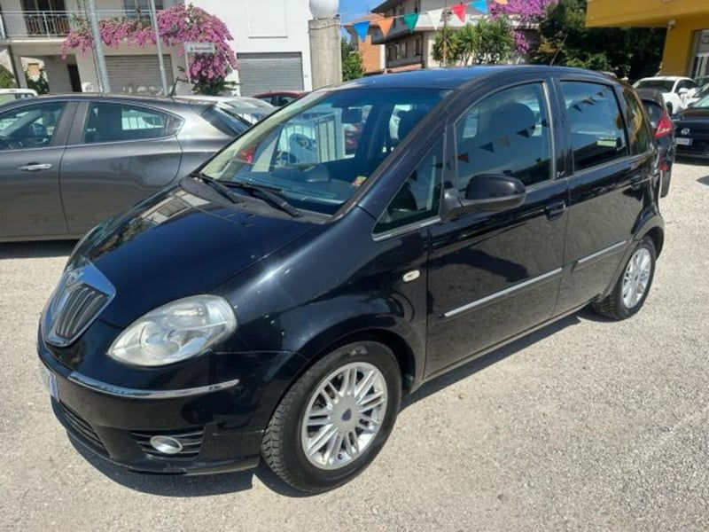 Lancia Musa 1.3 Mjt 16V 95 CV DPF Oro
