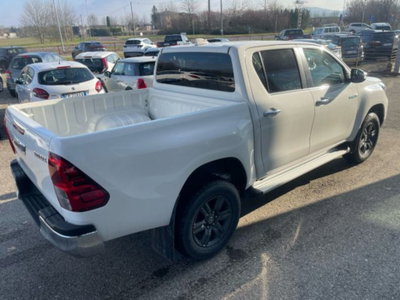 Toyota Hilux 2.D-4D 4WD porte Double Cab Lounge (5)