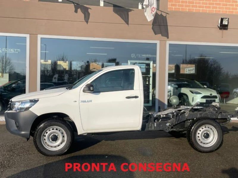 Toyota Hilux 2.D-4D 2WD 2 porte Chassis & Cab