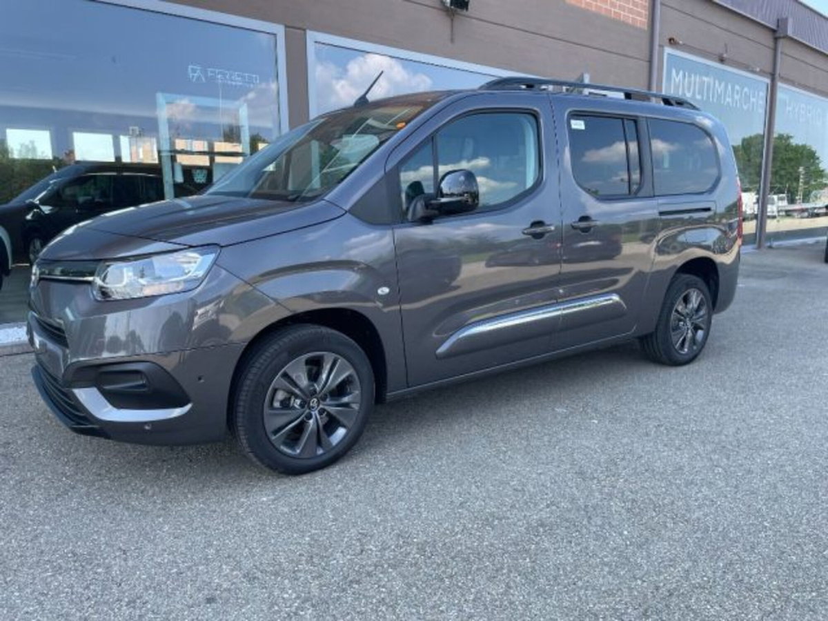 Toyota Proace City Verso Electric City Verso Electric 50kWh L1 Short D Executive