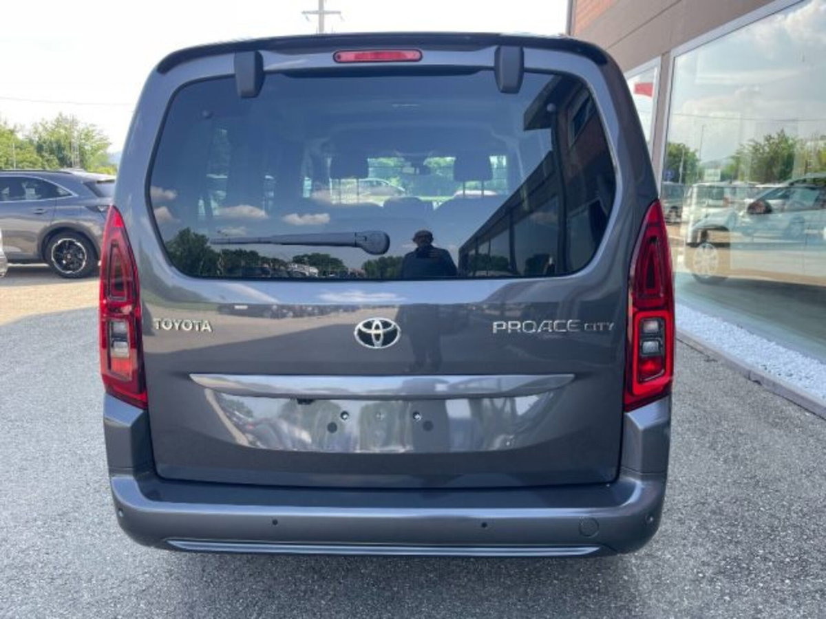 Toyota Proace City Verso Electric City Verso Electric 50kWh L1 Short D Executive (5)