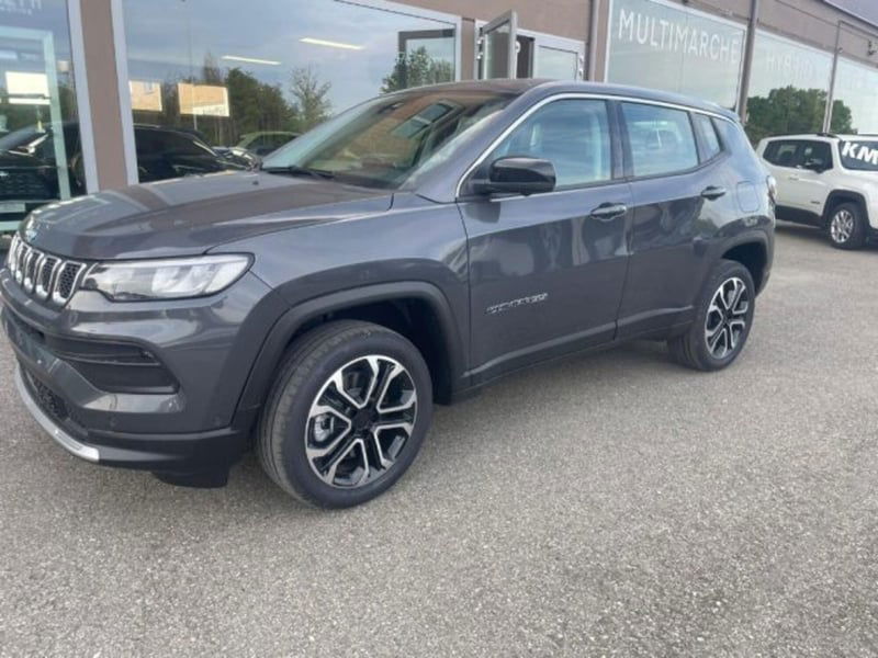 Jeep Compass 1.5 turbo t4 mhev Altitude 2wd 130cv dct