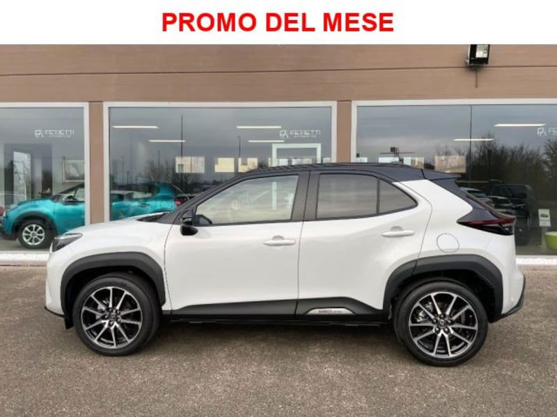 Toyota Yaris Cross 1.5h GR Sport Black Sky fwd 116cv e-cvt