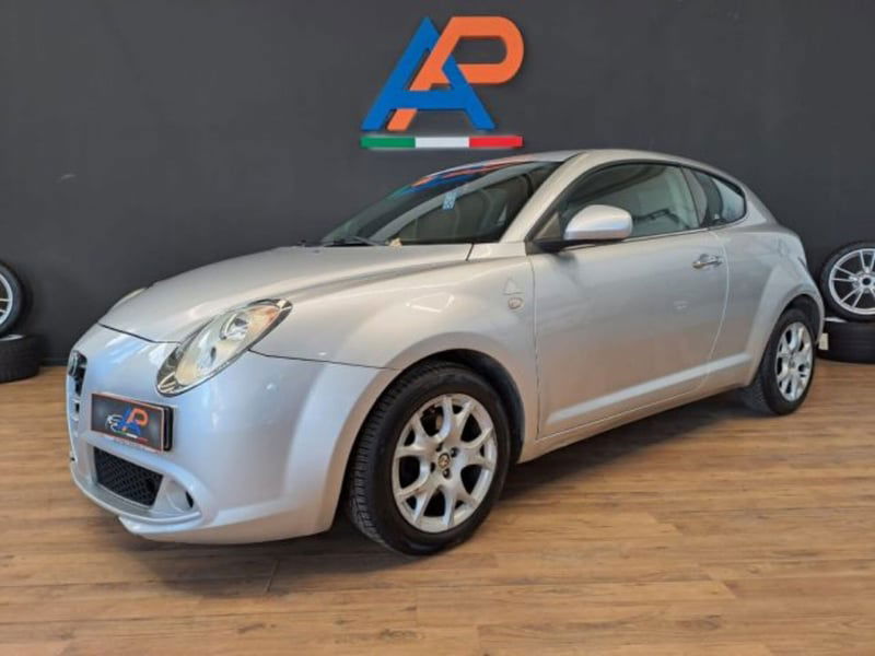 Alfa Romeo MiTo 1.6 JTDm 16V Distinctive Sport Pack