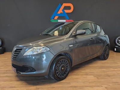 Lancia Ypsilon 1.2 69 CV 5 porte GPL Gold Plus usata