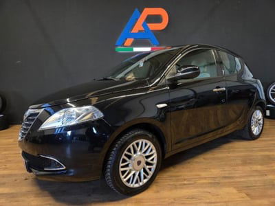 Lancia Ypsilon 1.2 69 CV 5 porte Platinum usata
