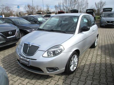 Lancia Ypsilon 1.2 69 CV Unyca usata