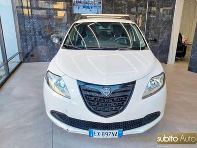Lancia Ypsilon 1.2 69 CV 5 porte GPL Gold Plus