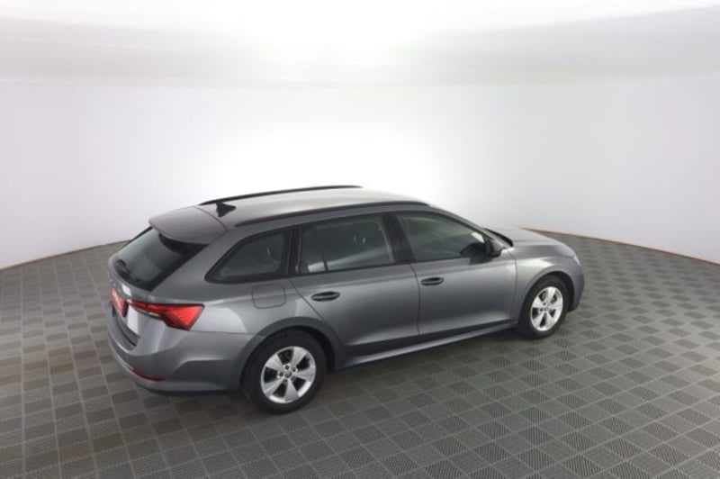 Skoda Octavia Station Wagon 2.0 TDI EVO SCR DSG Wagon Executive
