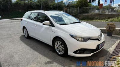 Toyota Auris Station Wagon 1.8 Hybrid Lounge  usata