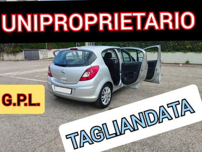Opel Corsa 1.2 80CV 5 porte GPL-TECH Club usata