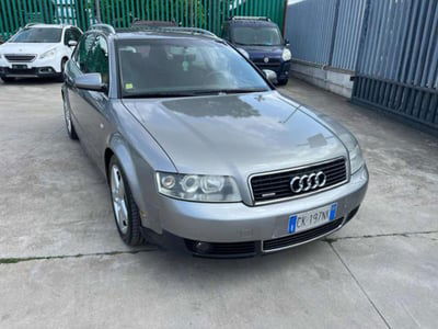Audi A4 Avant 2.5 V6 TDI/180 CV cat quattro usata