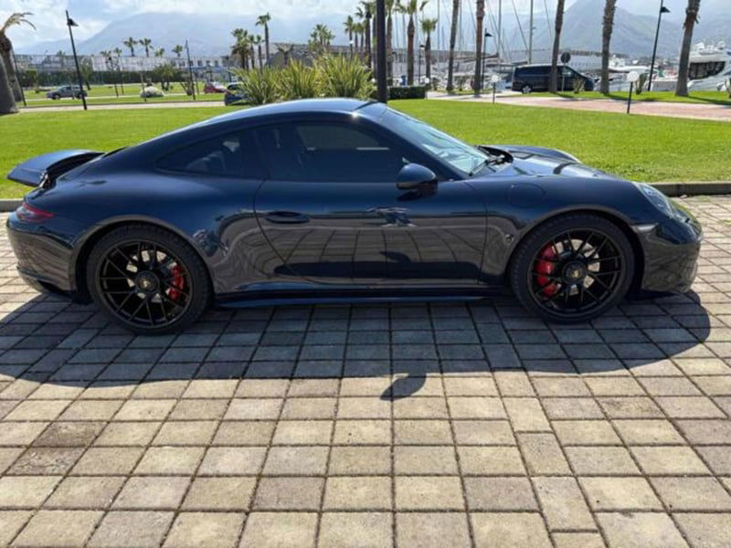 Porsche 911 Coupé 3.0 Carrera 4 GTS