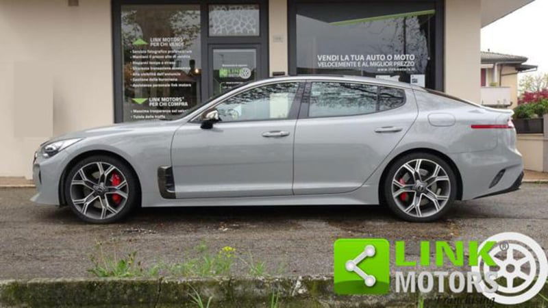 Kia Stinger 3.3 T-GDI AWD AT8 GT