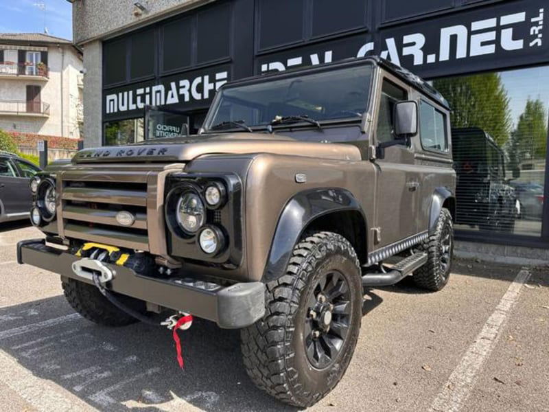 Land Rover Defender 90 2.2 TD4 Soft top N1