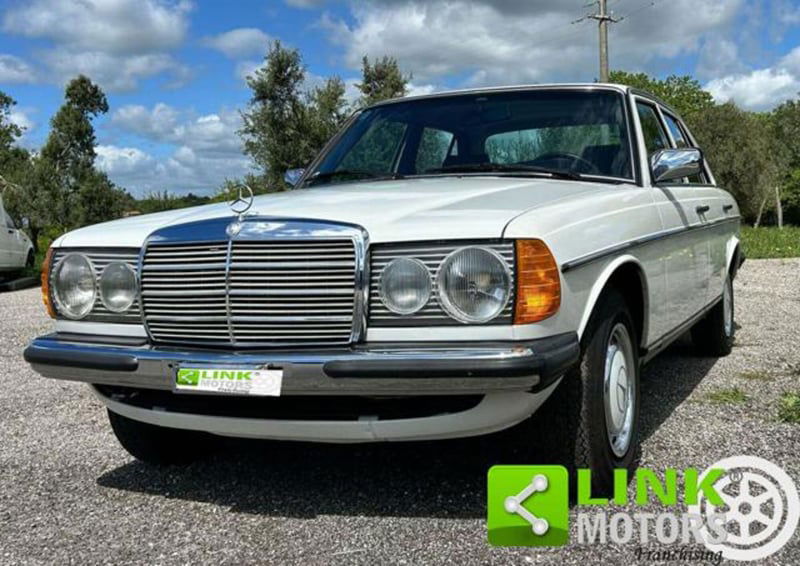 Mercedes-Benz 200 200