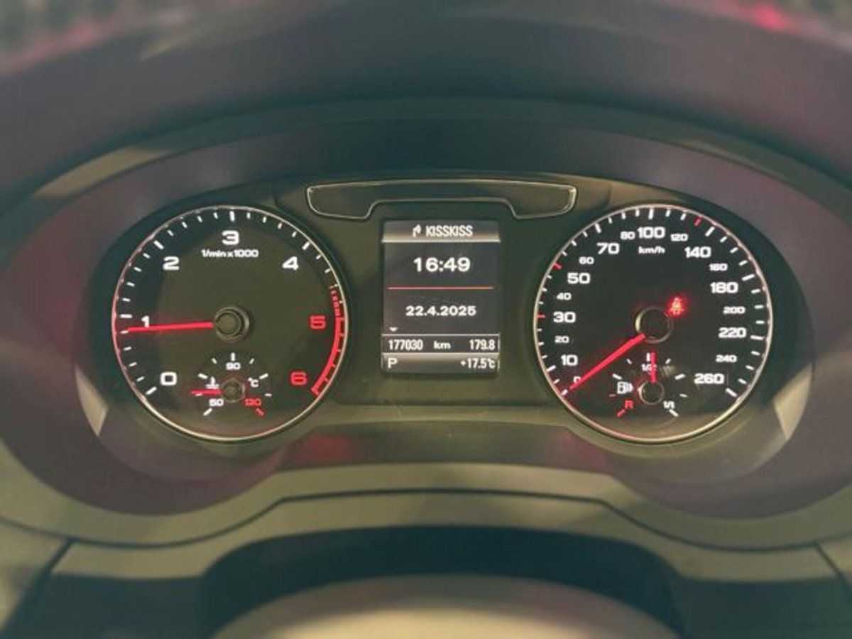 Audi Q3 2.0 TDI 184 CV quattro S tronic S line Edition (17)