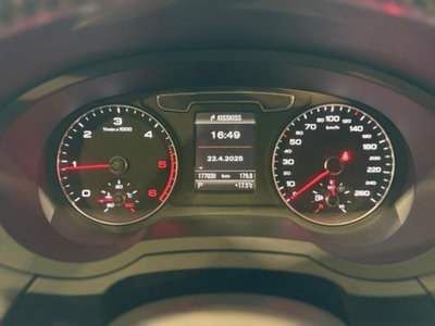 Audi Q3 2.0 TDI 184 CV quattro S tronic S line Edition (17)