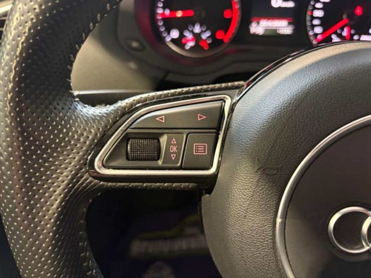Audi Q3 2.0 TDI 184 CV quattro S tronic S line Edition (20)