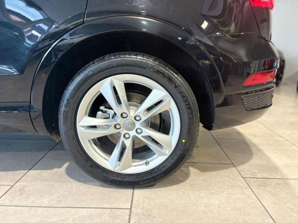 Audi Q3 2.0 TDI 184 CV quattro S tronic S line Edition (9)