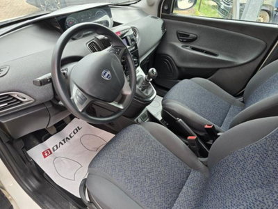 Lancia Ypsilon 1.0 FireFly 5 porte S&S Hybrid Ecochic Silver (5)