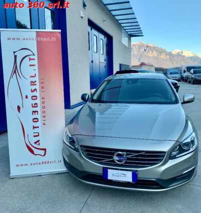 Volvo V60 D4 Geartronic R-design Momentum usata