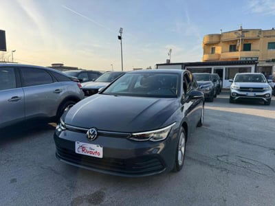 Volkswagen Golf 2.0 TDI SCR Life usata