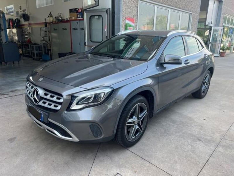 Mercedes-Benz GLA SUV 200 d Automatic Sport