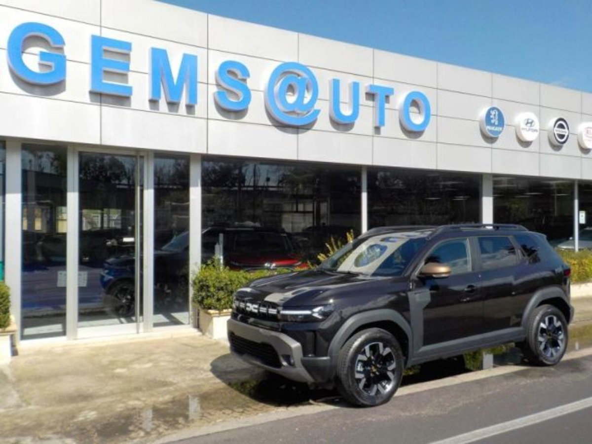 Dacia Duster 1.6 hybrid Extreme 140cv (8)