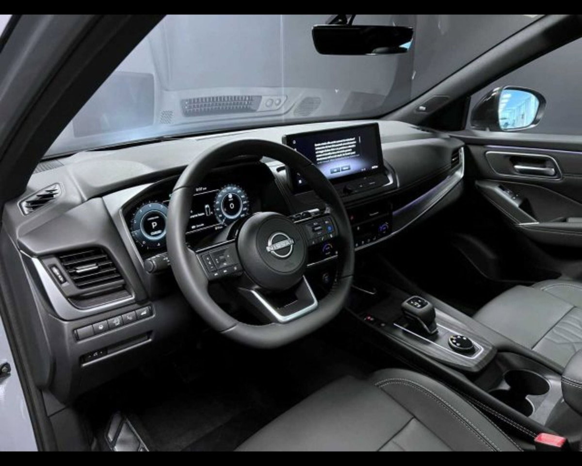 Nissan Qashqai 1.3 mhev Tekna 4wd 158cv xtronic (13)