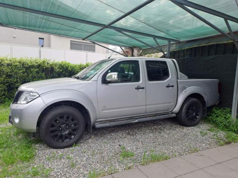Nissan Navara 3.0 dCi 4 porte Double Cab LE V6 