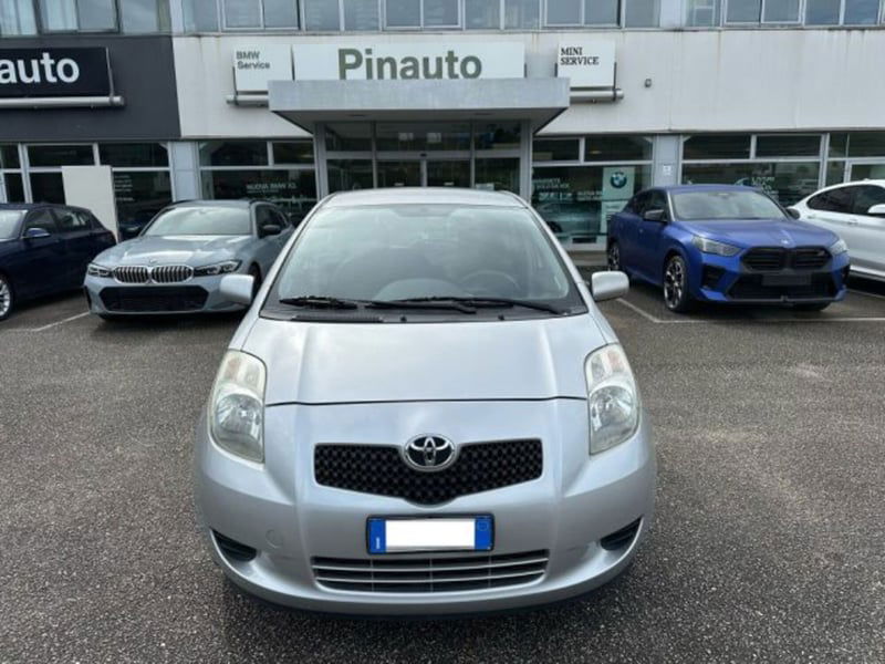 Toyota Yaris 1.0 5 porte