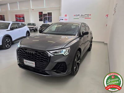 Audi Q3 Sportback 35 2.0 tdi Identity Black s-tronic usata