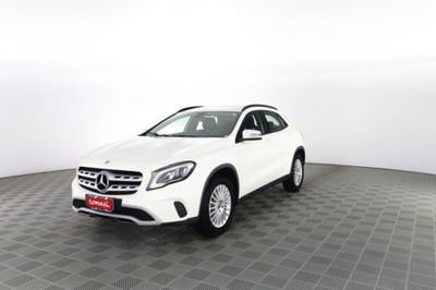 Mercedes-Benz CLA Shooting Brake 200 d Automatic Business usata